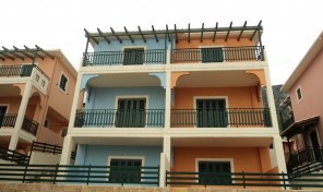 Seaside Maisonette in Lefkada Code:1026