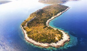 Island in Ionian Sea Code:1072